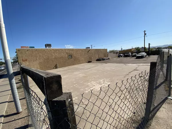 Phoenix, AZ 85007,1117 W BUCKEYE Road #5