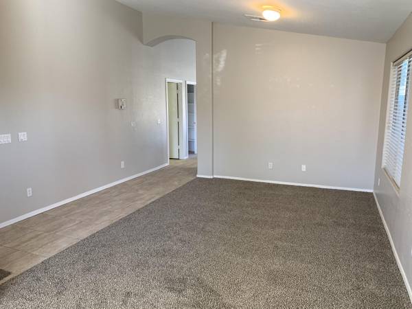 Maricopa, AZ 85139,45448 W TULIP Lane