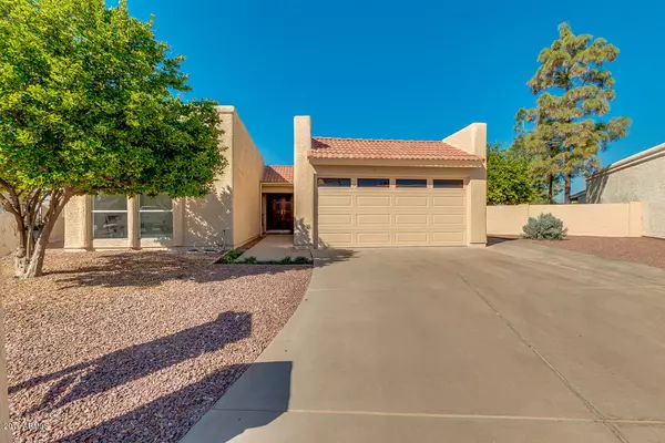 8866 E FAIRWAY Boulevard, Sun Lakes, AZ 85248