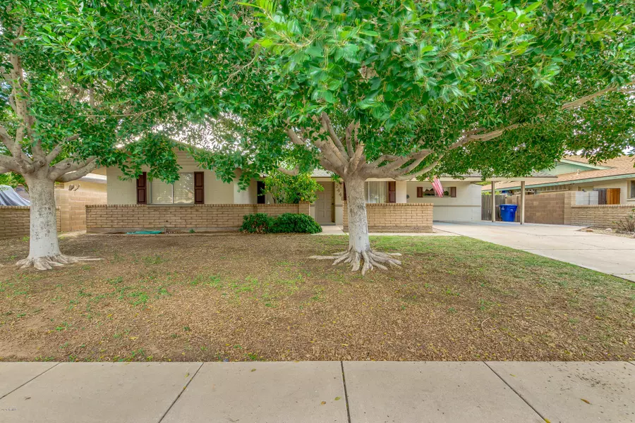 2441 E LOYOLA Drive, Tempe, AZ 85282