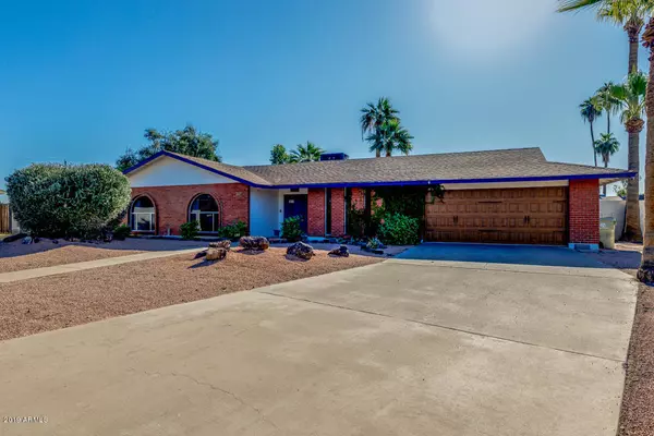 8517 N 43RD Drive, Glendale, AZ 85302
