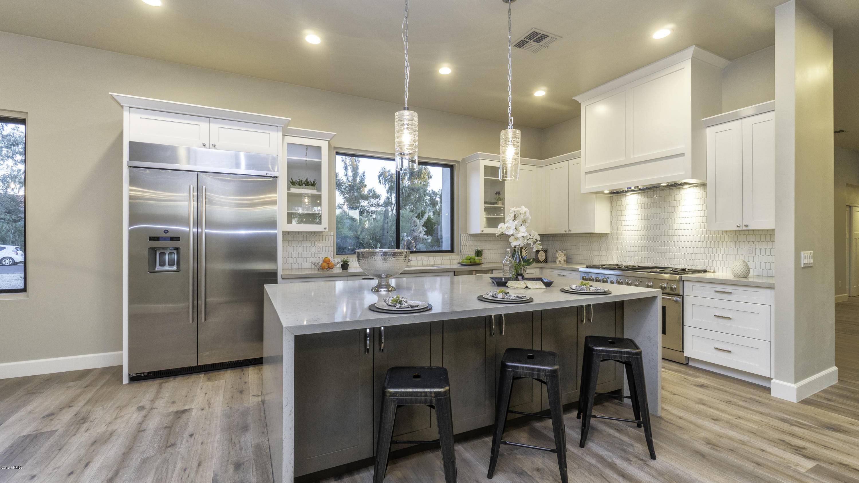 Phoenix, AZ 85018,5302 N 41ST Street