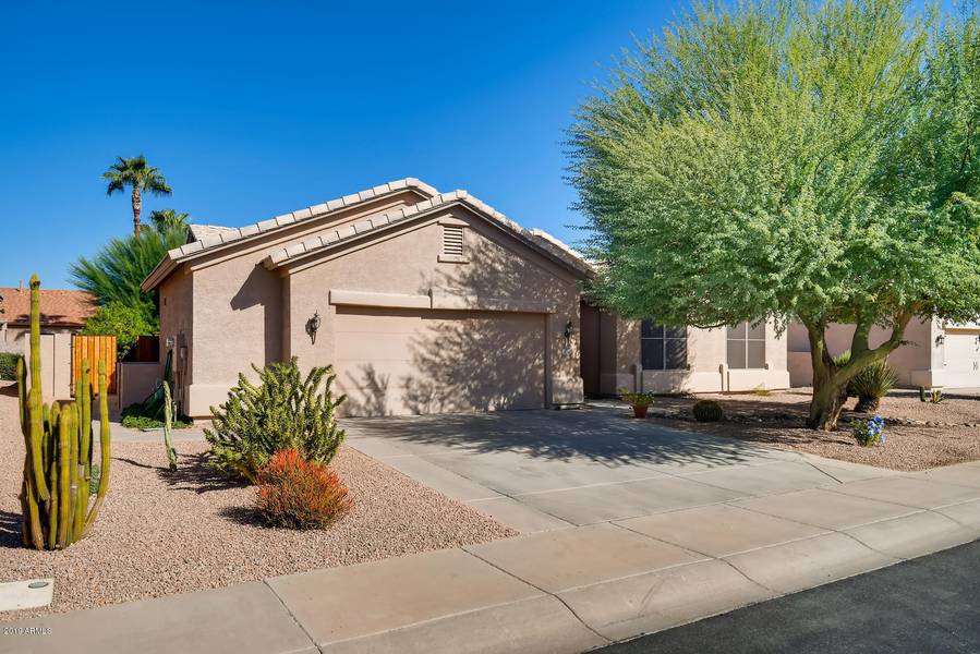 1052 E WINGED FOOT Drive, Chandler, AZ 85249