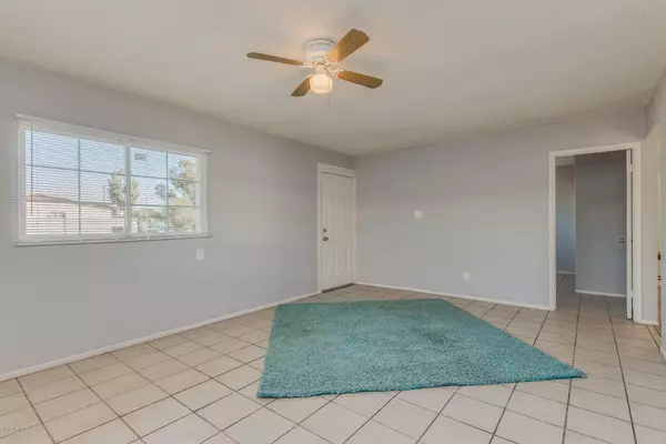 Phoenix, AZ 85033,7631 W Sheila Lane