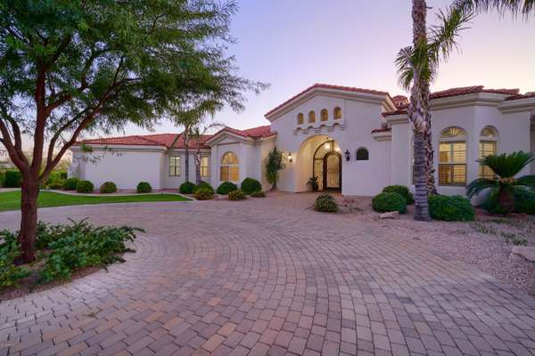 Paradise Valley, AZ 85253,7135 E BERNEIL Drive