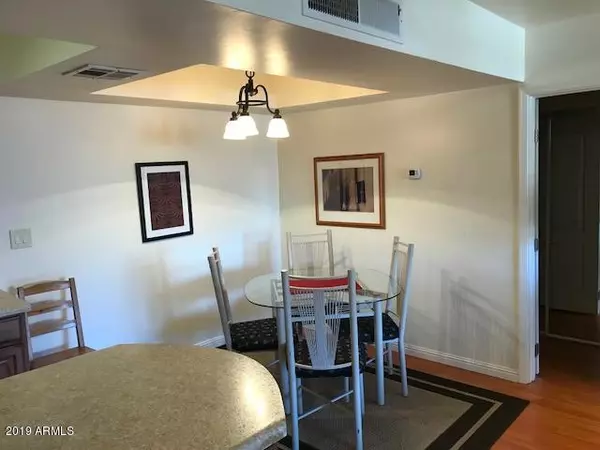 Phoenix, AZ 85032,4554 E PARADISE VILLAGE Parkway N #242