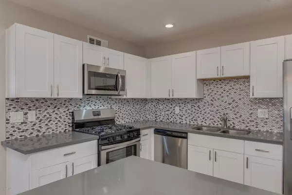 Phoenix, AZ 85033,4232 N 73RD Lane