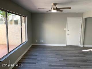 9037 N 52ND Avenue, Glendale, AZ 85302