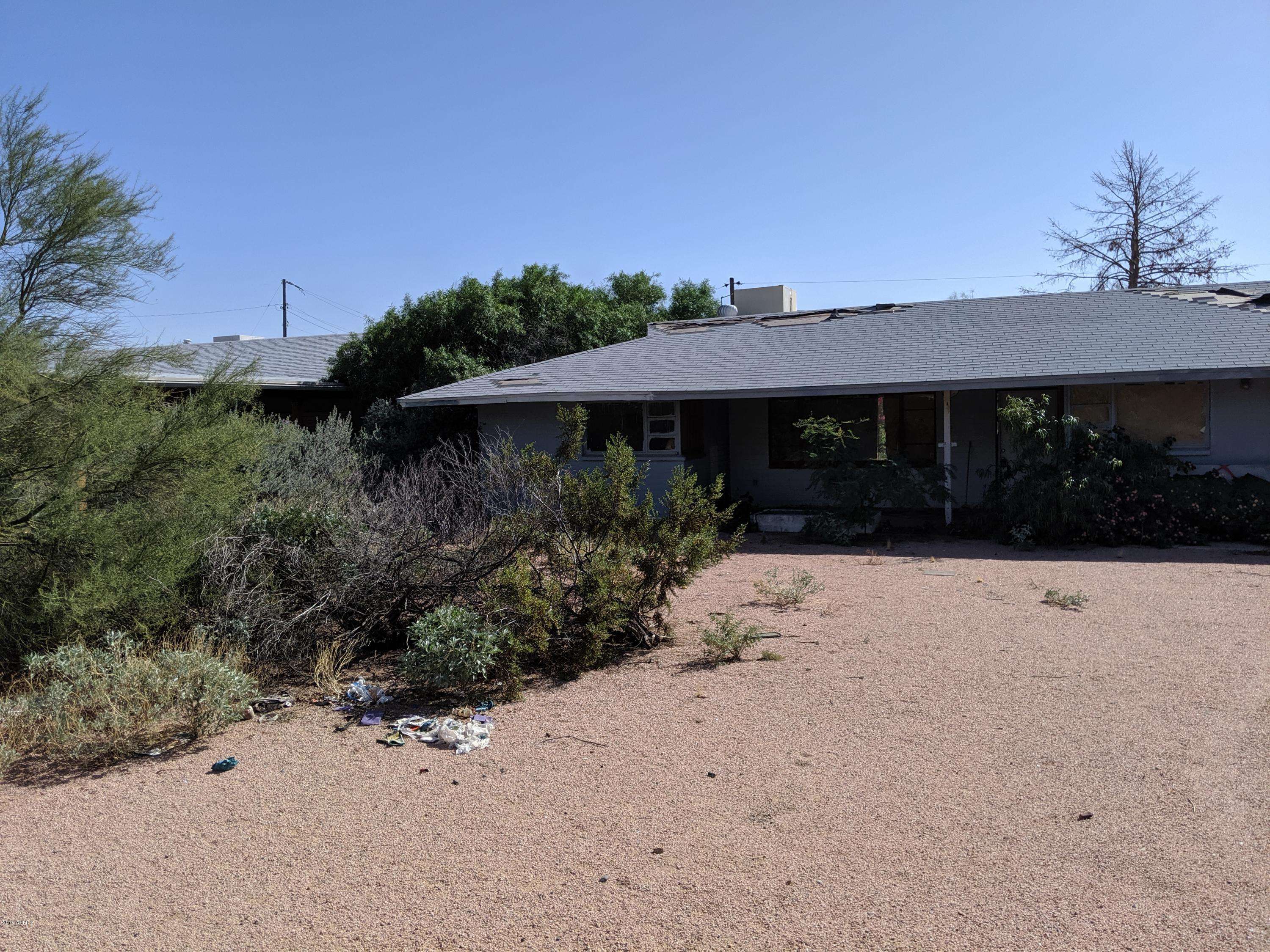 Phoenix, AZ 85029,907 W DESERT COVE Avenue