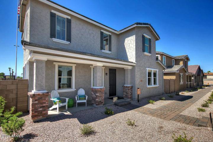 147 N 56TH Place, Mesa, AZ 85205