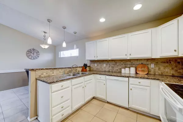 Mesa, AZ 85206,1353 S QUINN --