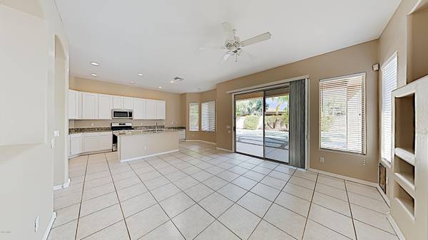 Chandler, AZ 85286,822 W RAVEN Drive