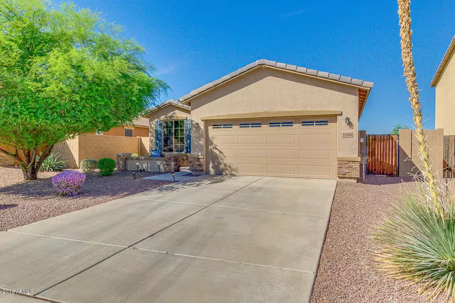 1760 W Cool Water Way, Queen Creek, AZ 85144