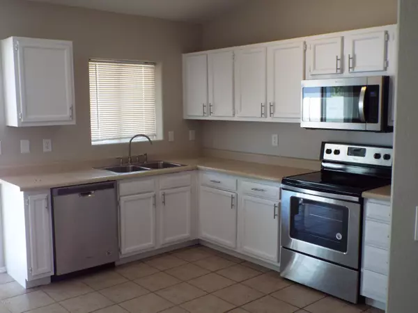 Eloy, AZ 85131,3825 N DEL MONTE Drive