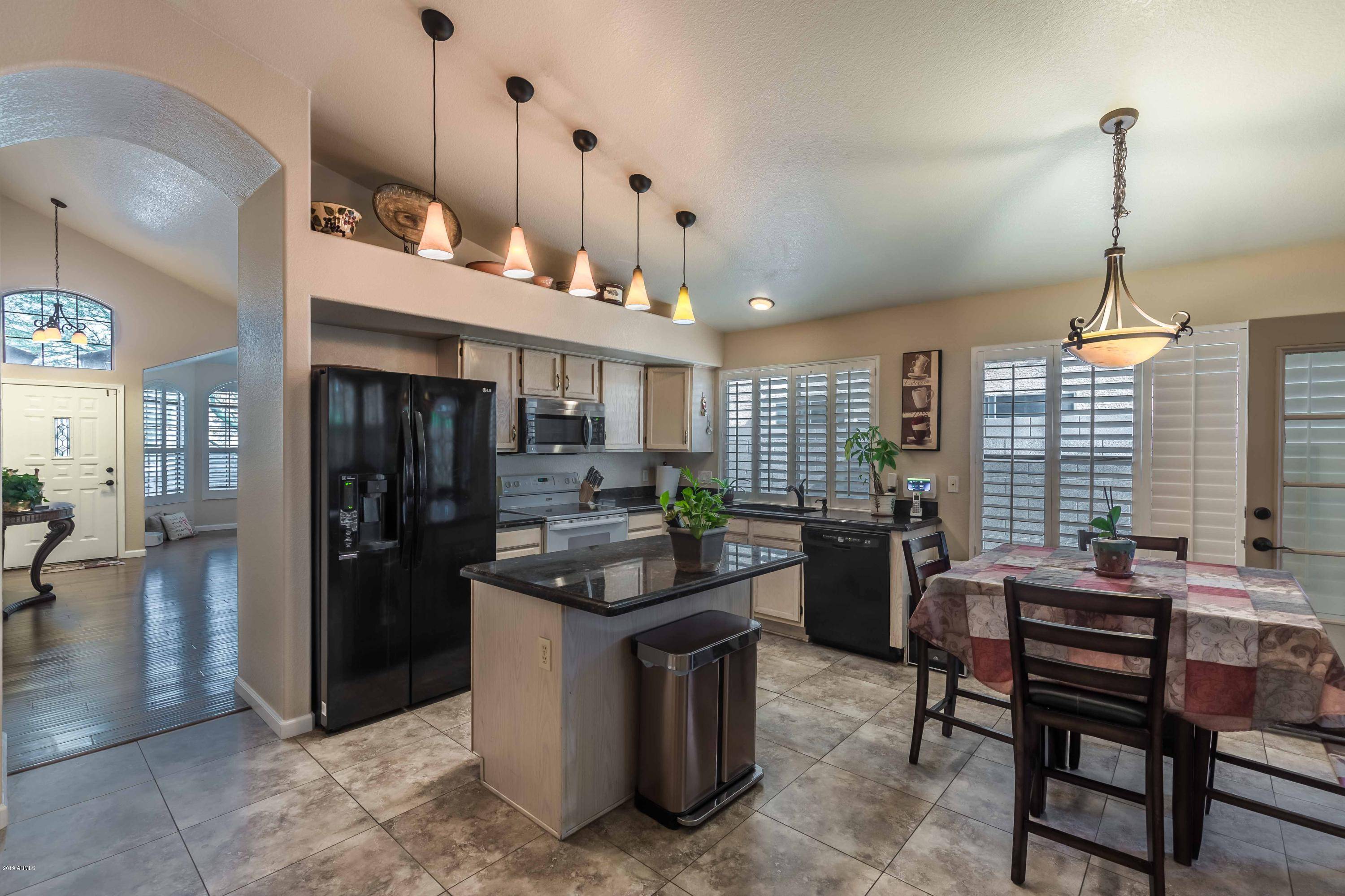 Scottsdale, AZ 85254,5953 E JUNIPER Avenue