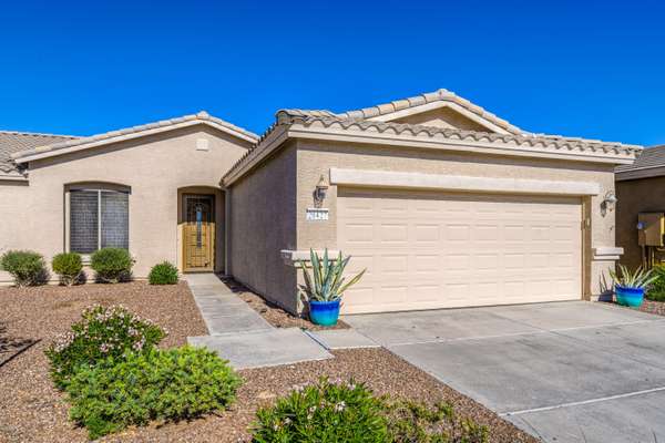 Maricopa, AZ 85138,20427 N LEMON DROP Drive