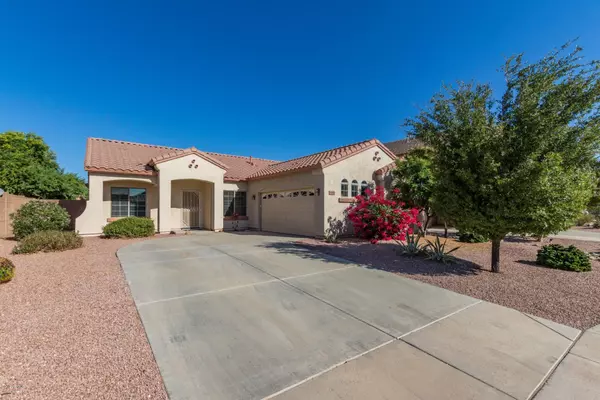 4244 E WESTCHESTER Drive, Chandler, AZ 85249