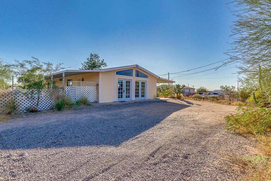 1265 W FRONTIER Street, Apache Junction, AZ 85120