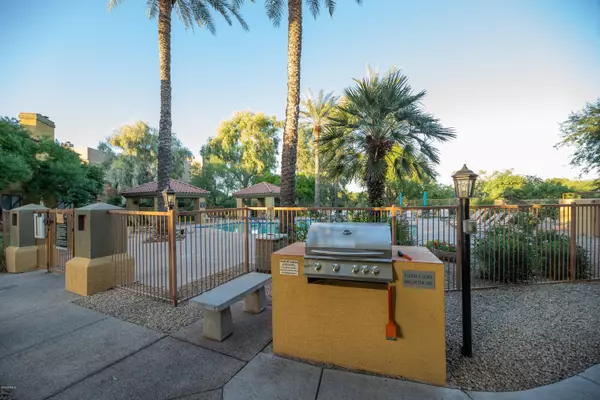 Scottsdale, AZ 85254,4925 E DESERT COVE Avenue #135