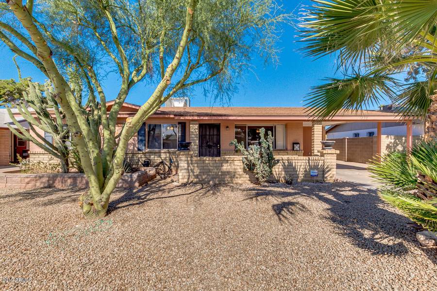 1238 W OAKLAND Street, Chandler, AZ 85224