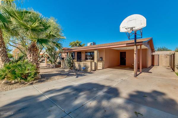 Chandler, AZ 85224,1238 W OAKLAND Street