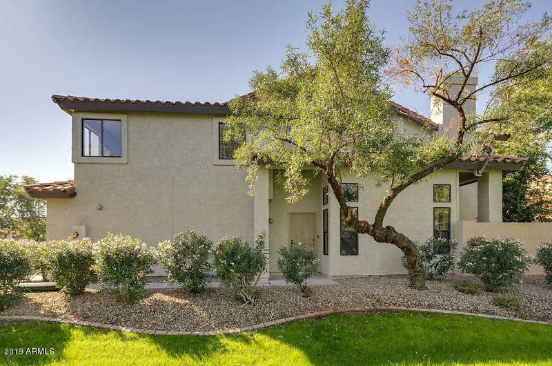 Gilbert, AZ 85233,740 S CROWS NEST Drive