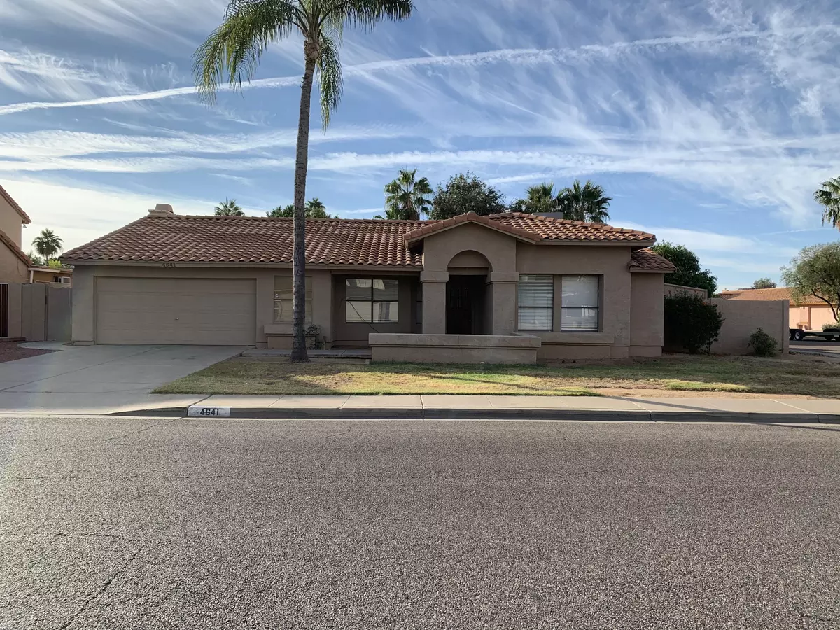 Phoenix, AZ 85032,4641 E PARADISE Lane