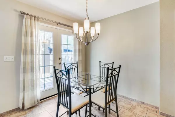 Phoenix, AZ 85020,723 E NORTH Lane #3