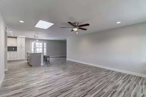 Phoenix, AZ 85032,14234 N 38TH Street