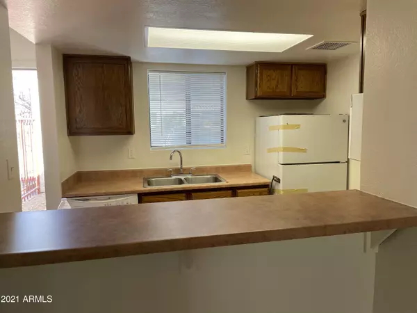 Phoenix, AZ 85015,2409 W CAMPBELL Avenue #1