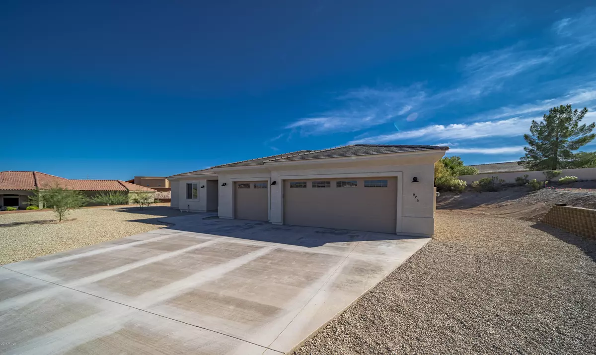 Wickenburg, AZ 85390,675 TOPEKA Drive