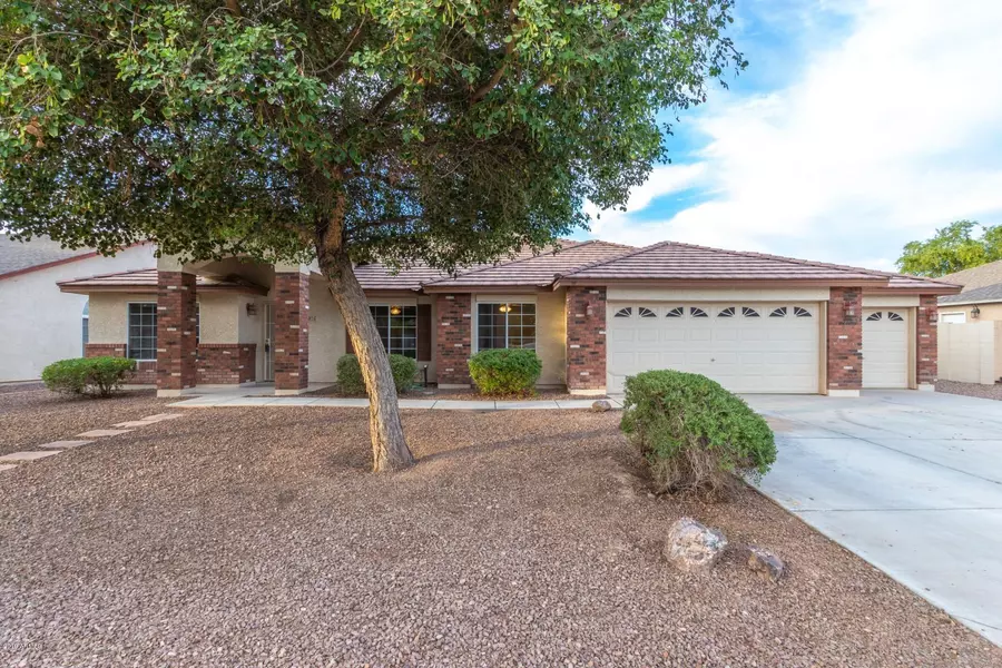 3826 E SHAPINSAY Drive, San Tan Valley, AZ 85140