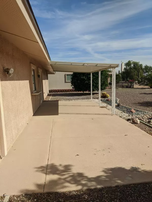 10725 W WEDGEWOOD Drive, Sun City, AZ 85351