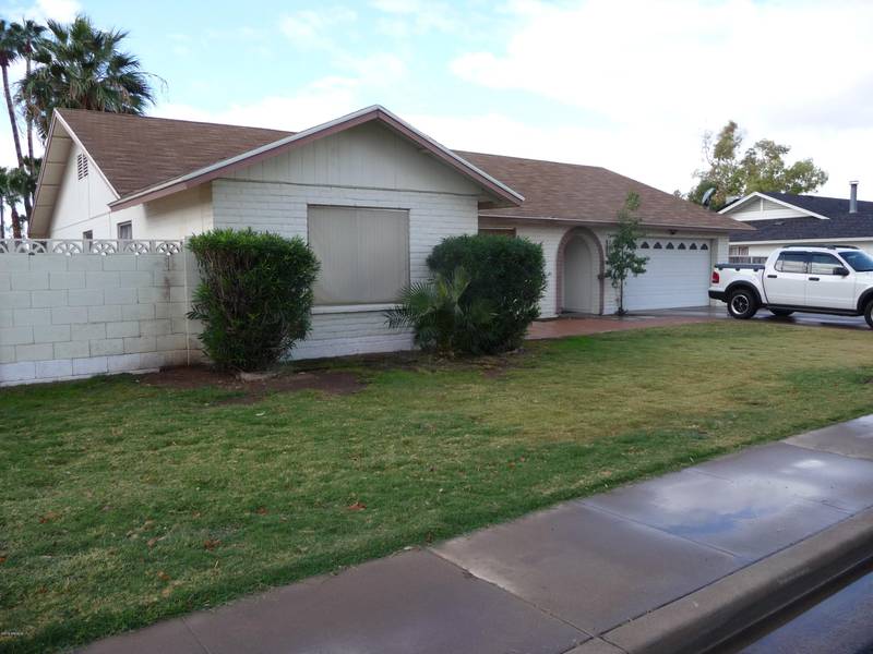 1455 W MESETO Avenue, Mesa, AZ 85202