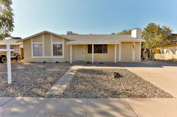 9832 N 44th Drive, Glendale, AZ 85302