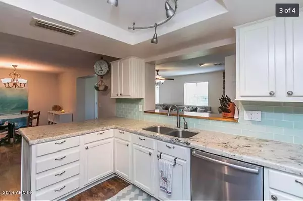 17248 N PARADISE PARK Drive, Phoenix, AZ 85032