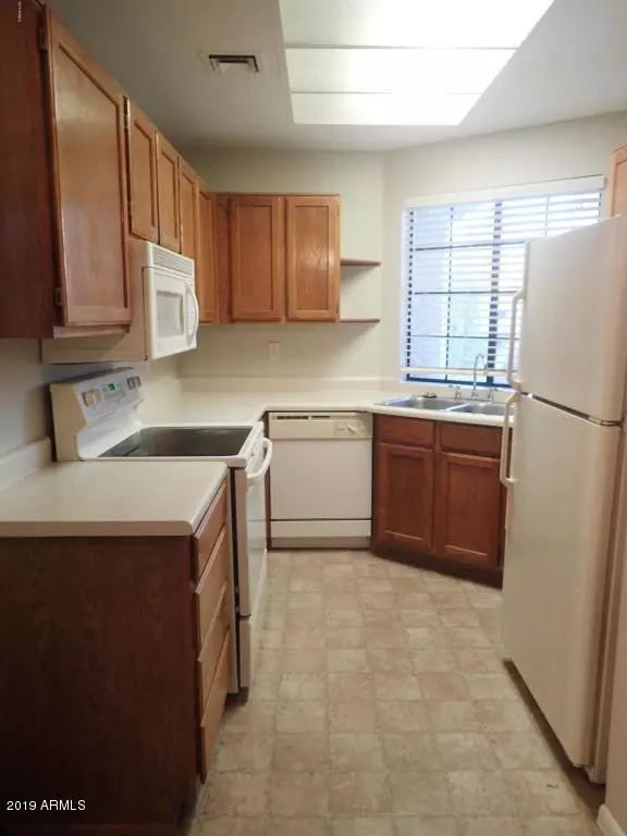 Mesa, AZ 85201,930 N MESA Drive #2080