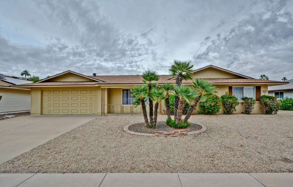 13240 W KEYSTONE Drive, Sun City West, AZ 85375