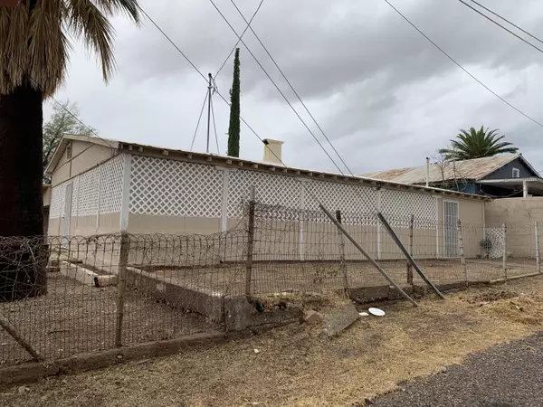 Superior, AZ 85173,526 W PORPHYRY Street