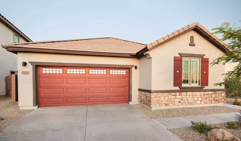 14313 W BUCKSKIN Trail, Surprise, AZ 85387