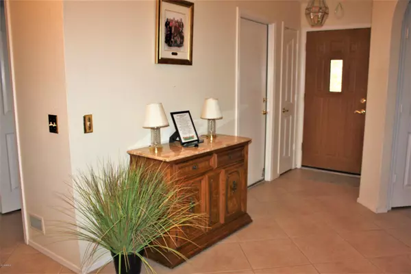 Sun Lakes, AZ 85248,10613 E NAVAJO Place