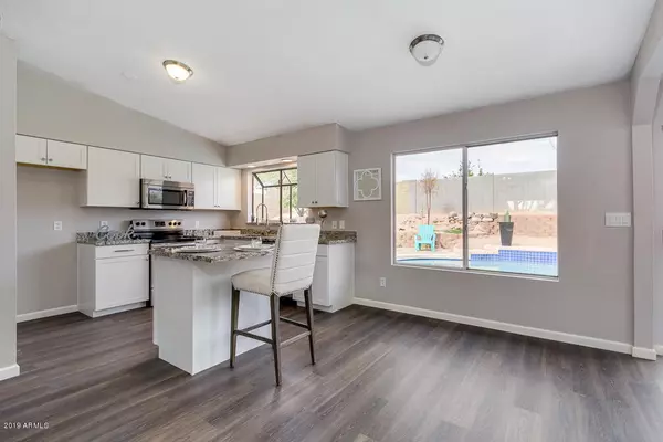 Mesa, AZ 85207,1423 N ROWEN --