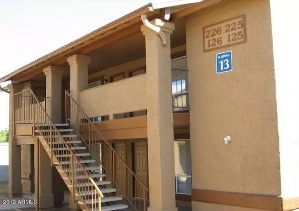 465 W IVYGLEN Street #225, Mesa, AZ 85201