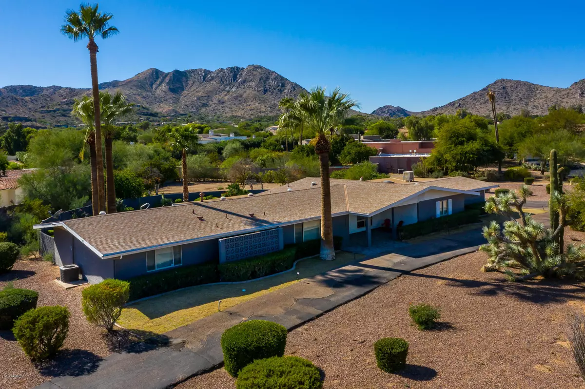 Paradise Valley, AZ 85253,5135 E TOMAHAWK Trail