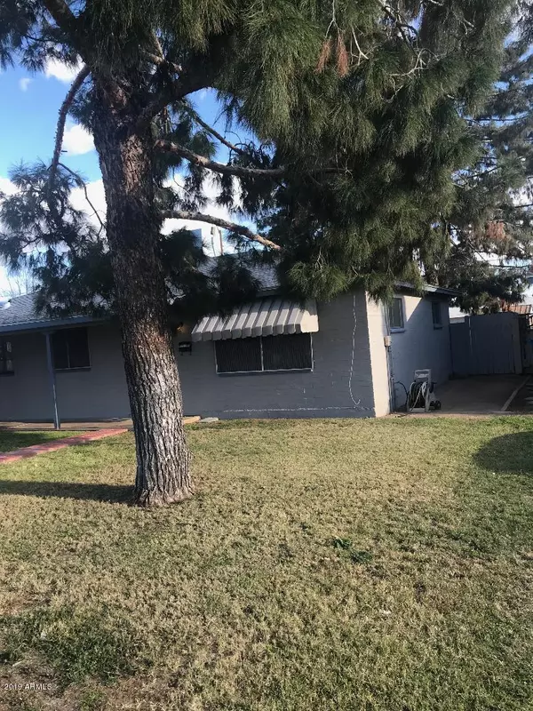 Phoenix, AZ 85015,2323 W AVALON Drive