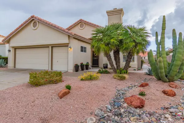 25221 S CLOVERLAND Drive, Sun Lakes, AZ 85248