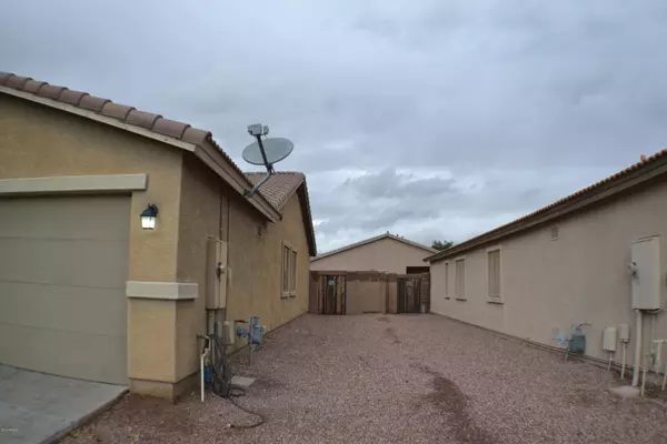 Surprise, AZ 85379,15962 W WINCHCOMB Drive W