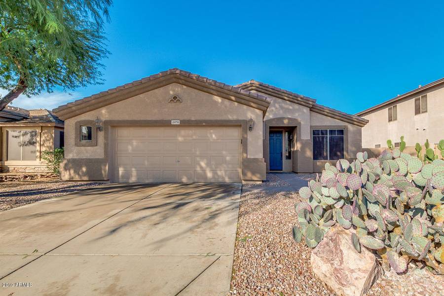 2070 E RUNAWAY BAY Place, Chandler, AZ 85249