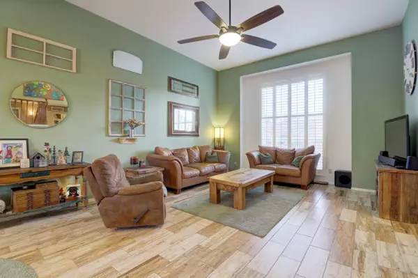 Phoenix, AZ 85044,3930 E LAVENDER Lane