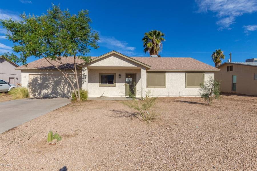 690 E OSAGE Avenue, Apache Junction, AZ 85119